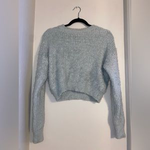 Long sleeve cropped sweater